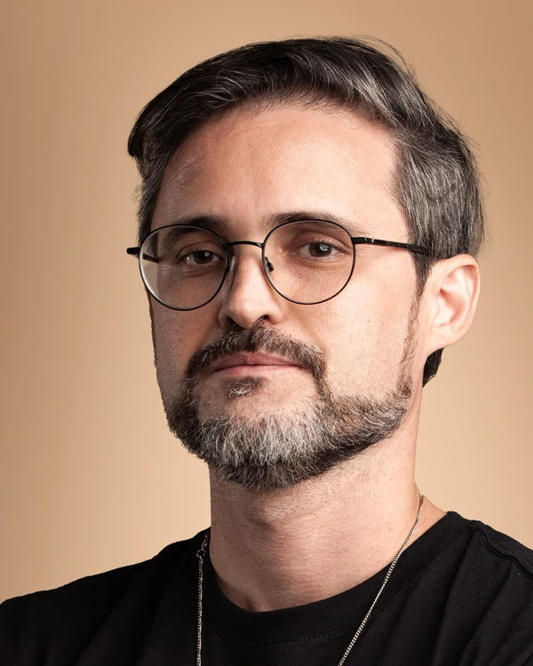 Viktor Navorsky, criador do Studio Navorsky